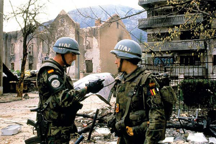 Brigada Paracaidista. Cascos azules (Naciones Unidas)