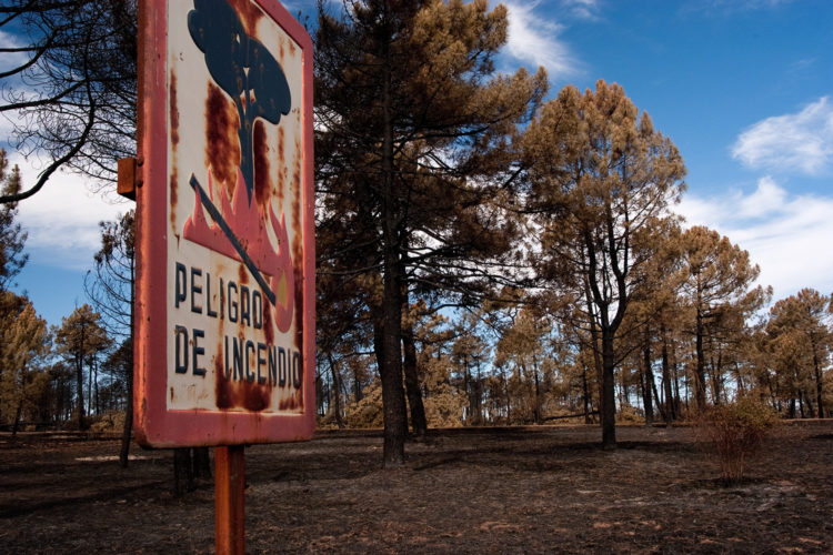 Señal de peligro de incendio