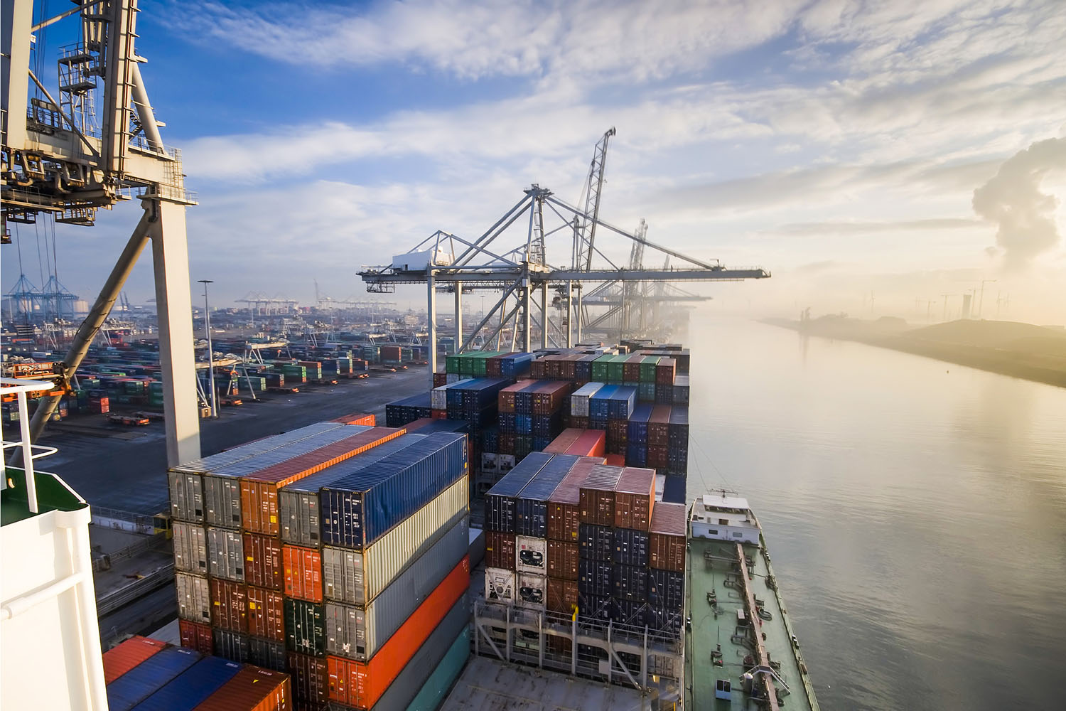 ciberseguridad en puertos_Siemens