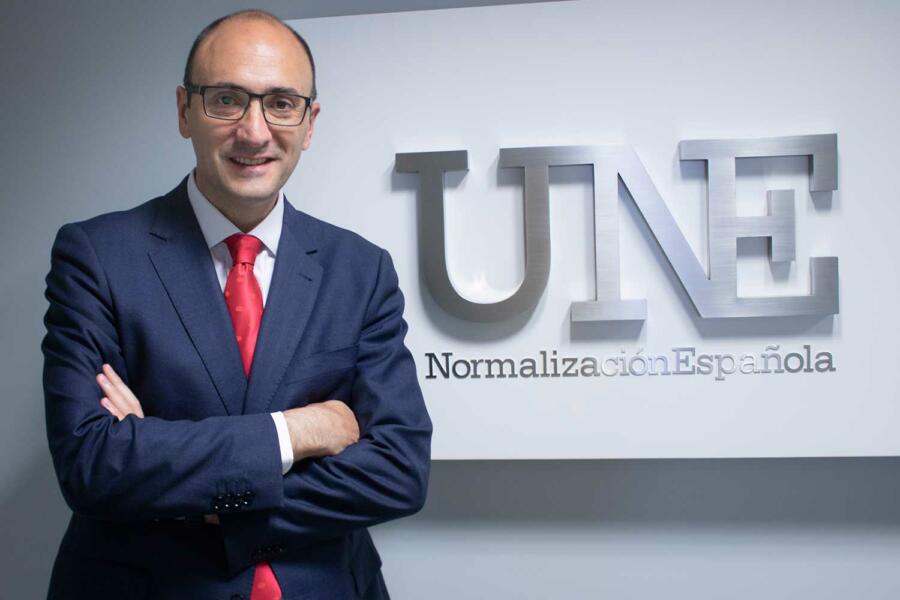 Javier García, director general de UNE.