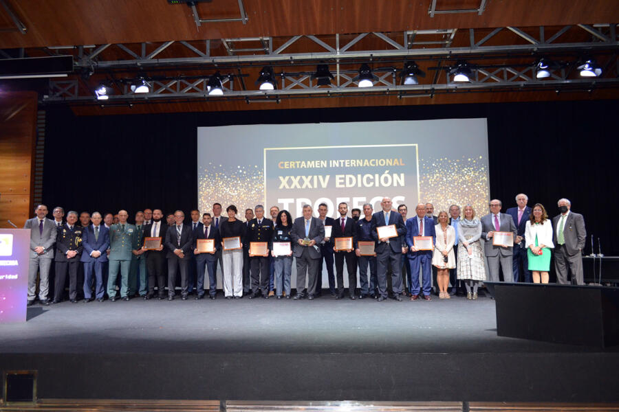 foto de familia de la XXXIV edición de los Trofeos Internacionales de Seguridad de Seguritecnia