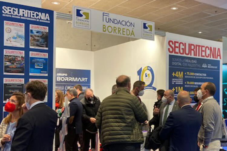 La Fundación Borredá presentó en SICUR la 3ª edición de la Guía de Protección de Infraestructuras Críticas