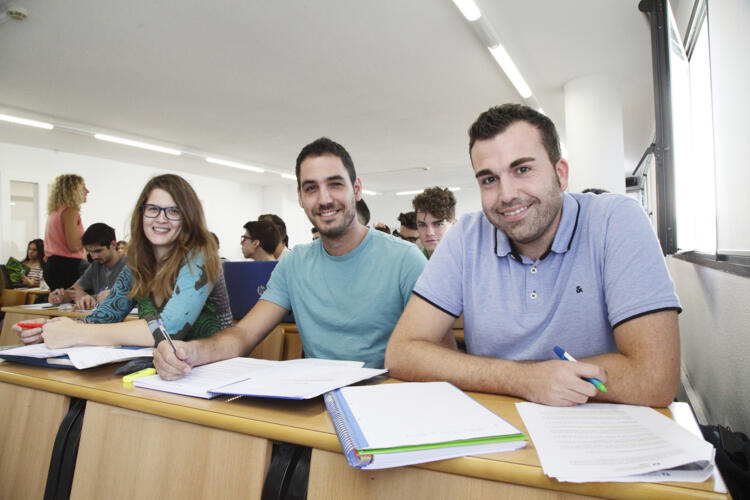 Grado Oficial de Prevención y Seguridad Integral. UAB.