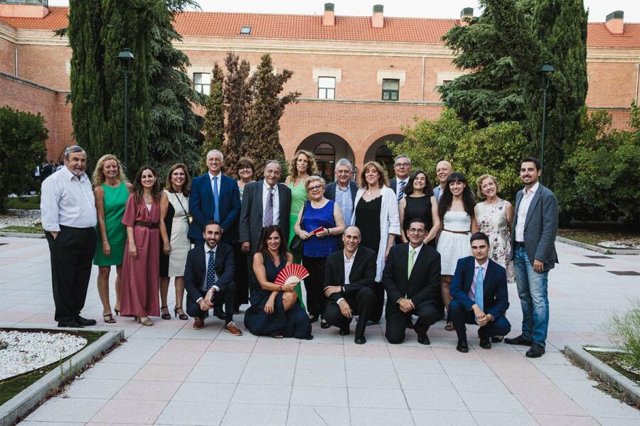 Foto del equipo de la Fundación Borredá y de la editorial Borrmart.