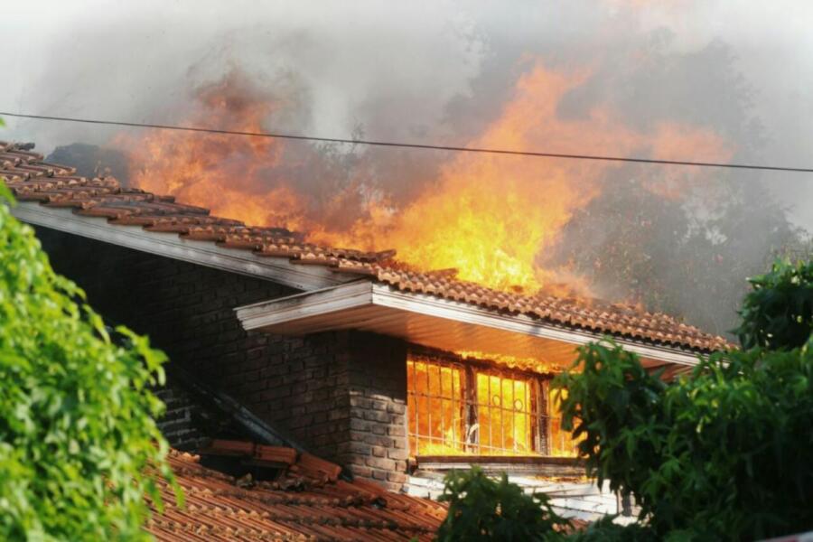 Incendio vivienda española