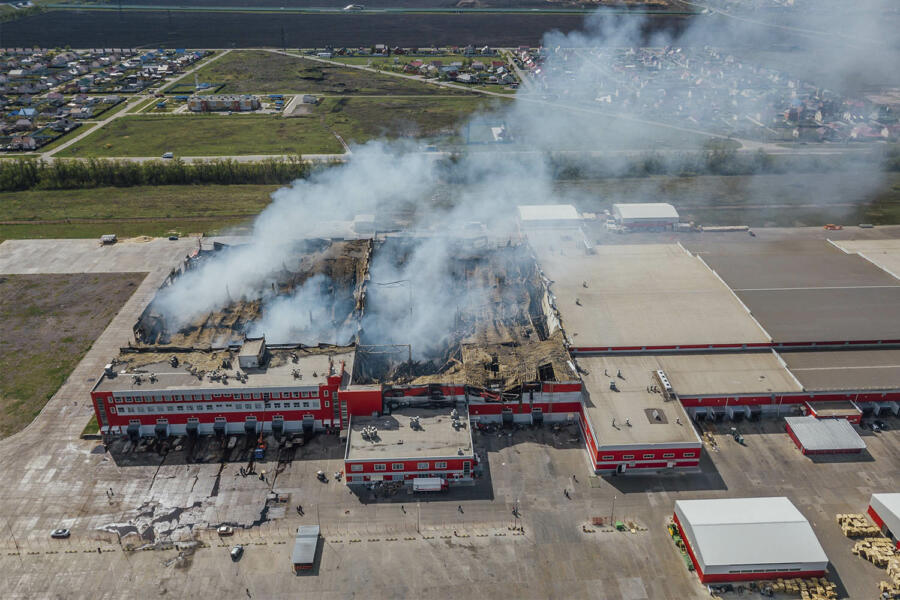 Incendio en una industria.