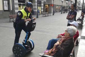 Policía Local de Las Palmas de Gran Canaria sobre un Segway P