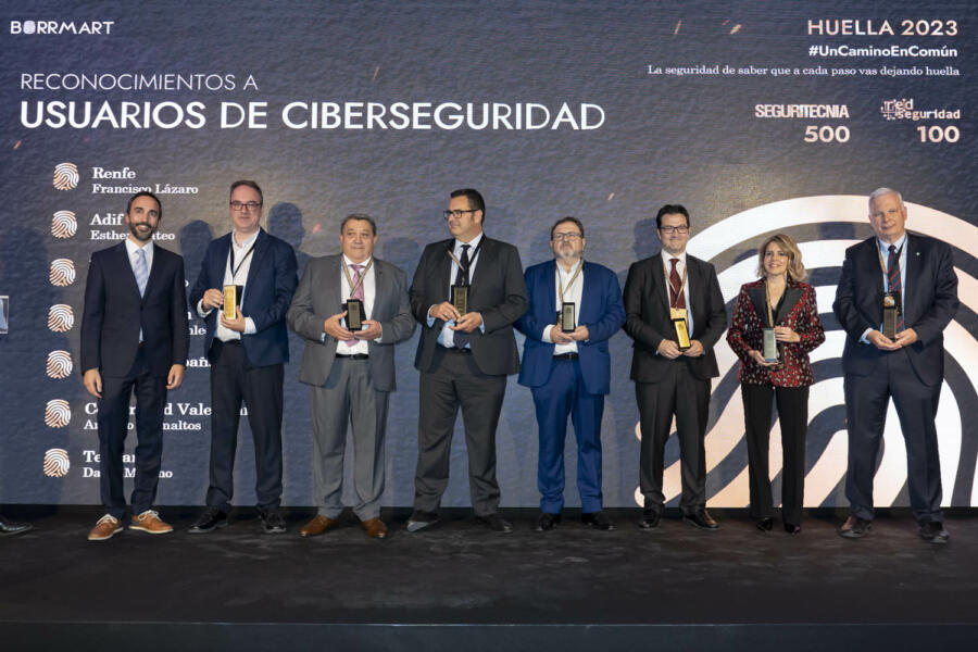 Enrique González (Red Seguridad), David Moreno (Tendam), Antonio Grimaltos (Comunidad Valenciana), Ramón Ortiz (Mediaset España), José Ramón Monleón (Orange Spain), Gustavo Lozano (ING), Esther Mateo (Adif) y Francisco Lázaro (Renfe).