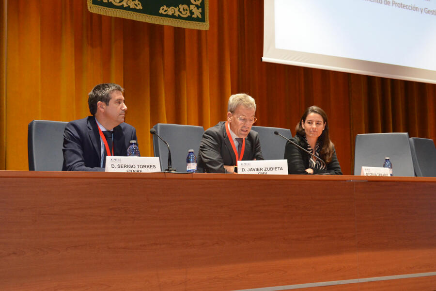 Sergio Torres Sandín (Enaire), Javier Zubieta (GMV) y Celia Tamarit de Castro (Puertos del Estado).