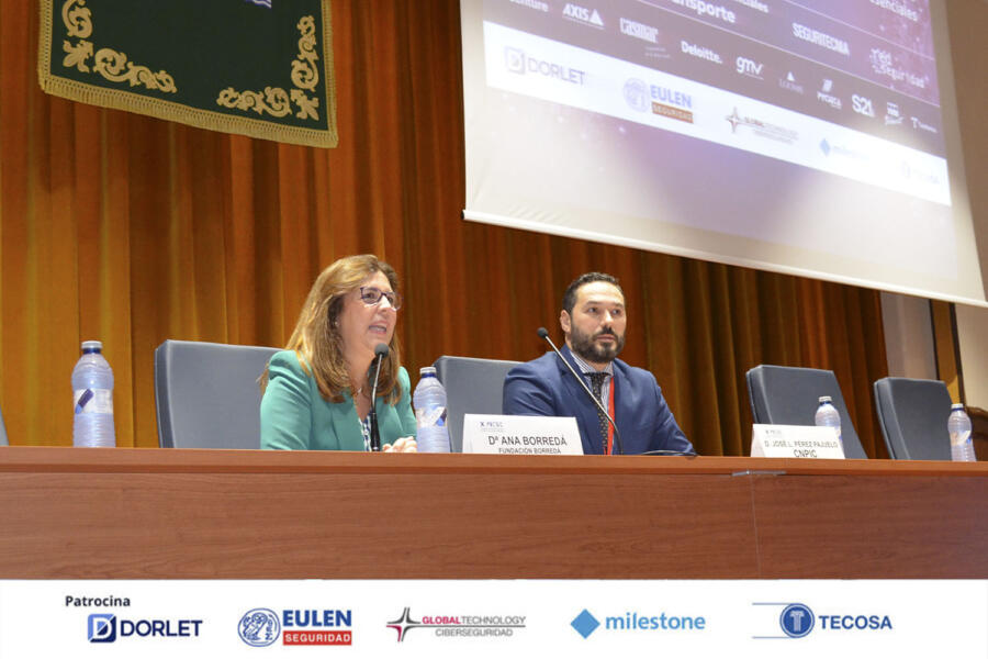 Ana Borredá (Fundación Borredá) y José Luis Pérez Pajuelo (CNPIC).