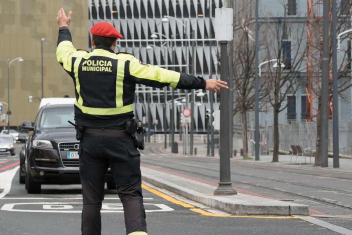 Policía municipal de Bilbao.