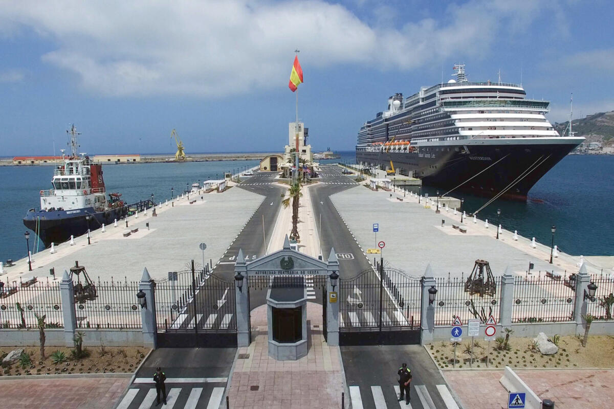 Puerto de Ceuta