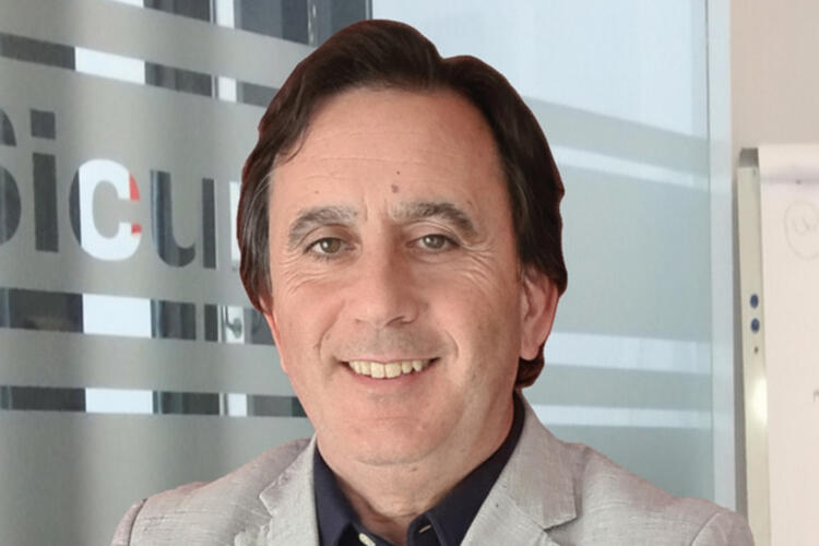 Antonio Pereira, Sicuralia