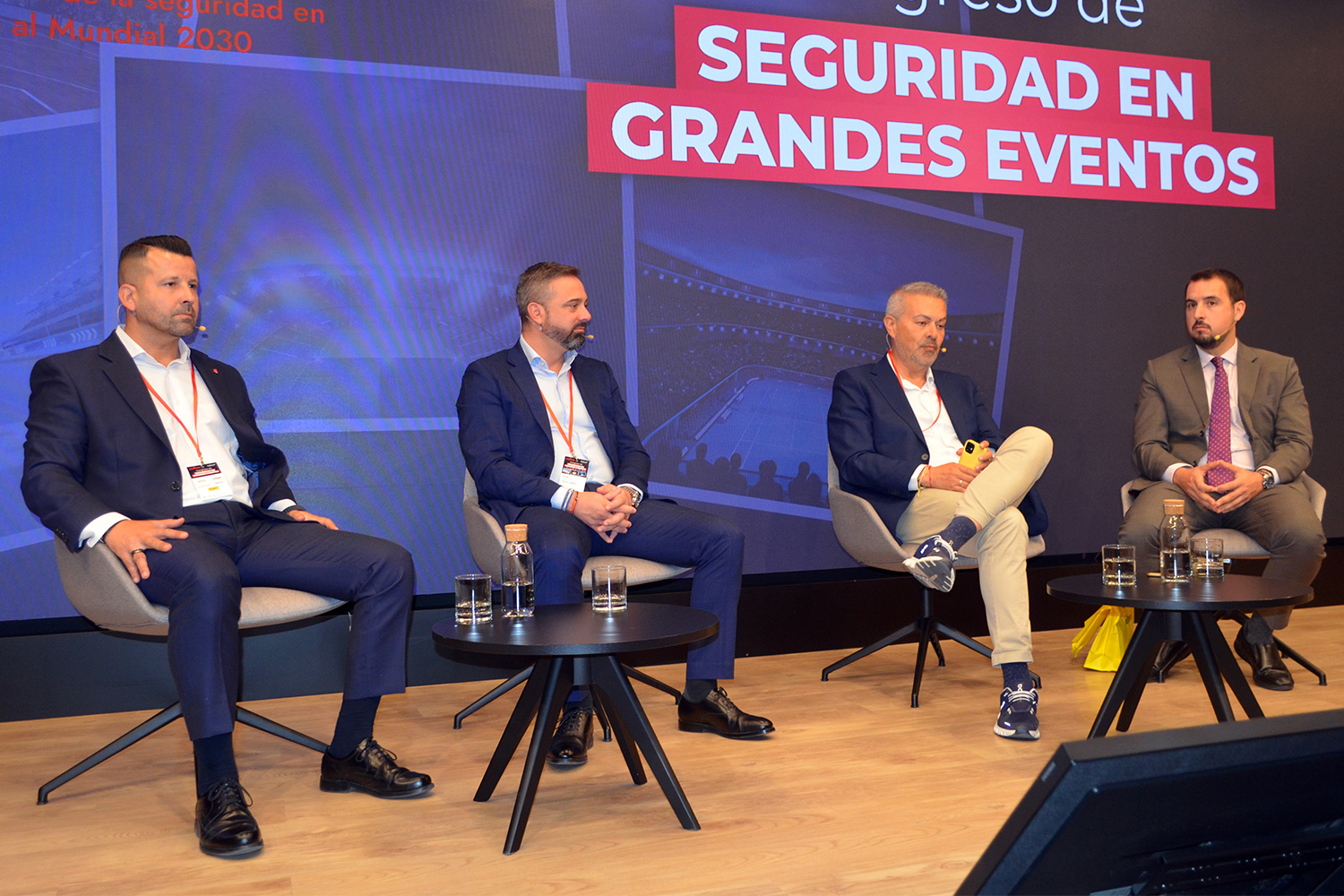 Emilio Rodríguez (LaLiga), José Cruz (Málaga CF), Manuel Casarrubio (Villareal CF) y Javier Borredá (Seguritecnia).