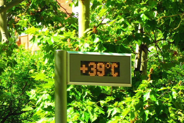 Ola de calor, climatización, termómetro