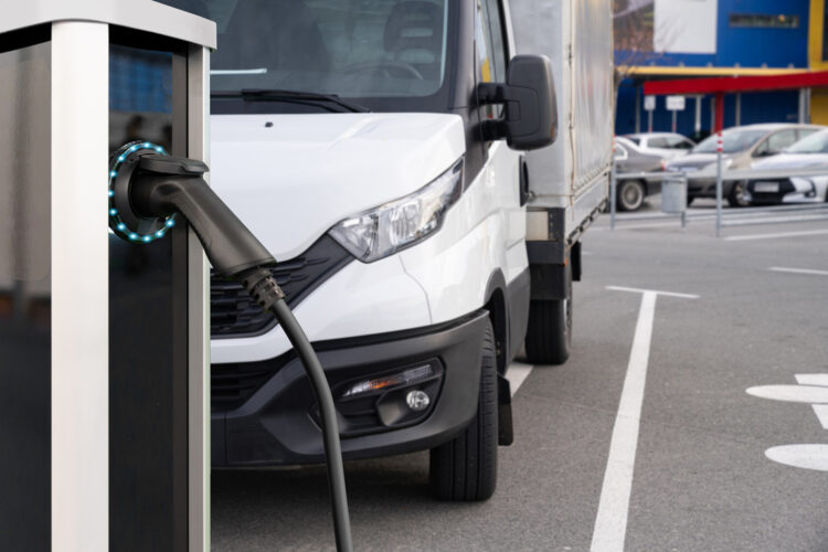 vehiculos furgonetas electricas