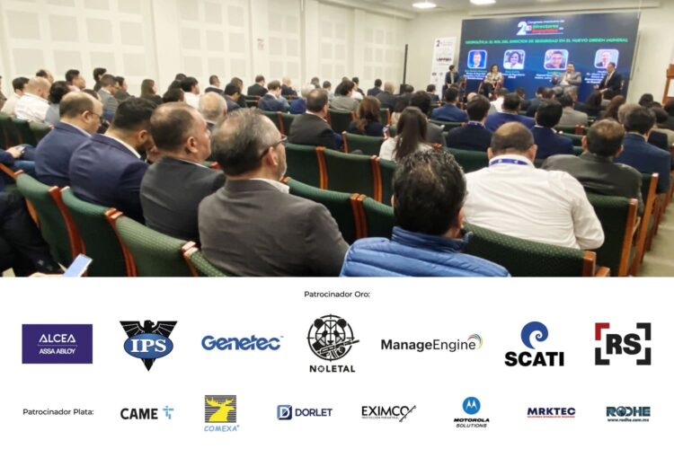 público asistente y patrocinadores del II Congreso Mexicano de Directores de Seguridad